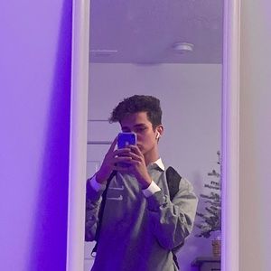 Meet your Posher, Joshua